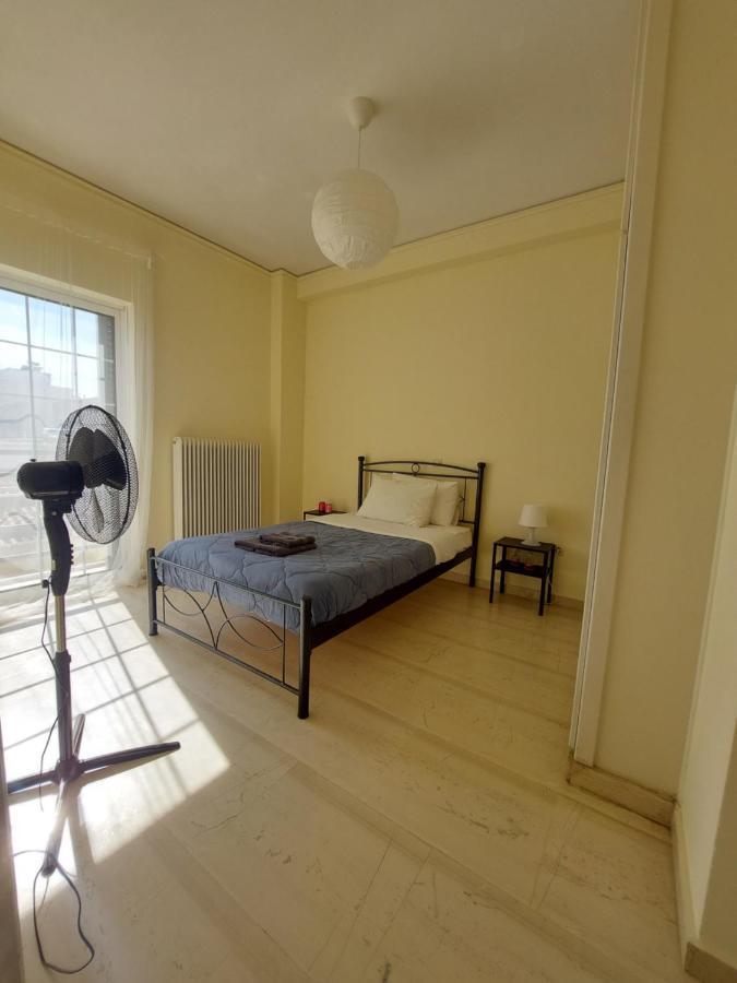 Eleni'S Seafront Apartment 아르테미다 외부 사진