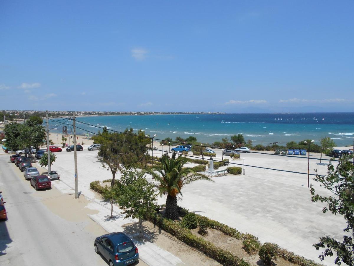 Eleni'S Seafront Apartment 아르테미다 외부 사진
